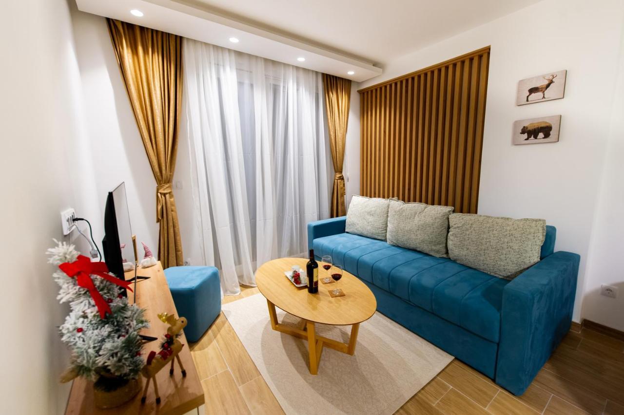 Greenwood Apartments In Kraljevi Cardaci 카파오닉 외부 사진