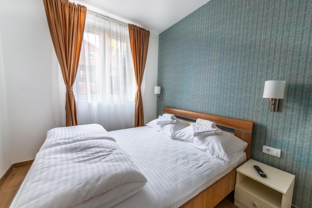 Greenwood Apartments In Kraljevi Cardaci 카파오닉 외부 사진